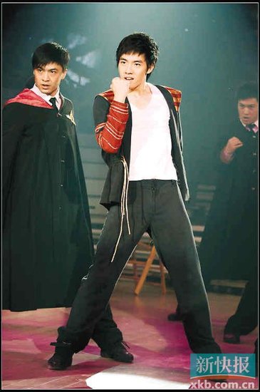 俞灝明復(fù)出主持