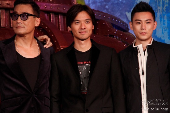 袁曉超、梁家輝、和導(dǎo)演馮德倫