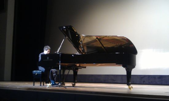 黃裕翔演奏現(xiàn)場(chǎng)