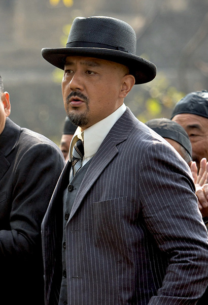 為《讓子彈飛》里面胡千配音的商虹