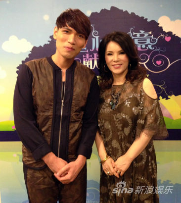 楊宗緯和黃鶯鶯